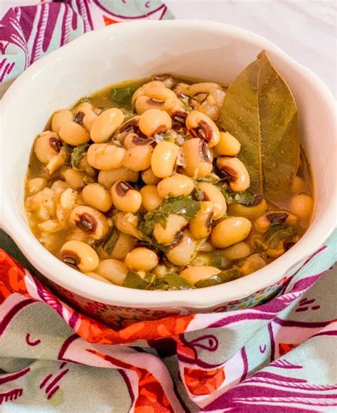 Curiosities and Charms: Uncovering the Unique Traits of Deep South Black Eyed Peas